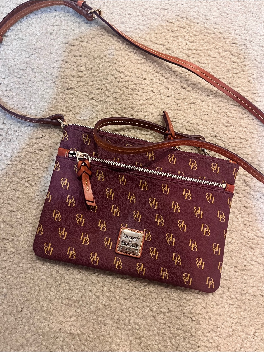 Dooney & Bourke Burgundy Signature Crossbody Bag monogram Simple